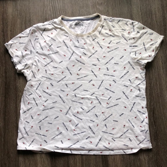 Tommy Hilfiger Denim Logo Tshirt - Picture 1 of 4